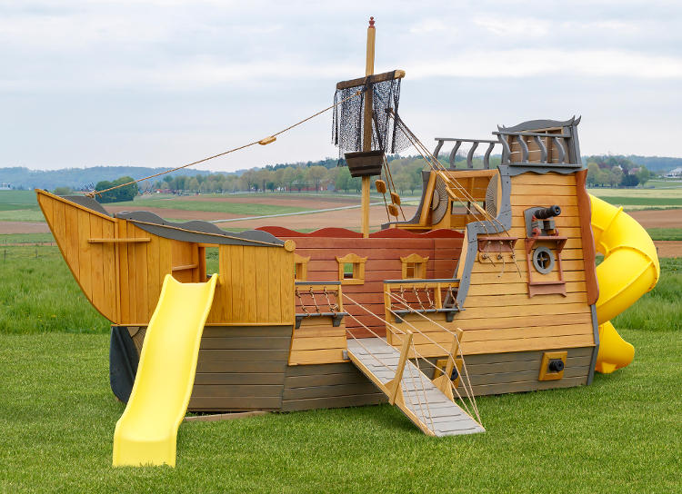pirate ship swingset